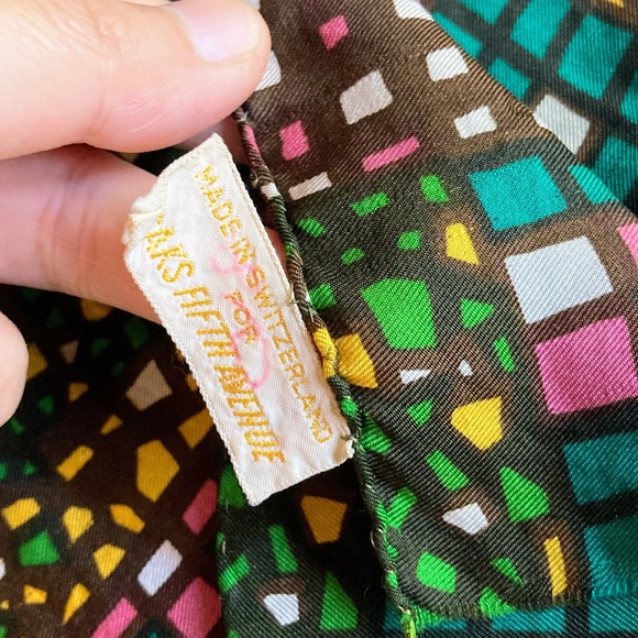 Vintage Saks Fifth Avenue Silk Made in Switzerland Stained Glass Motif Scarf - Picture 10 of 13